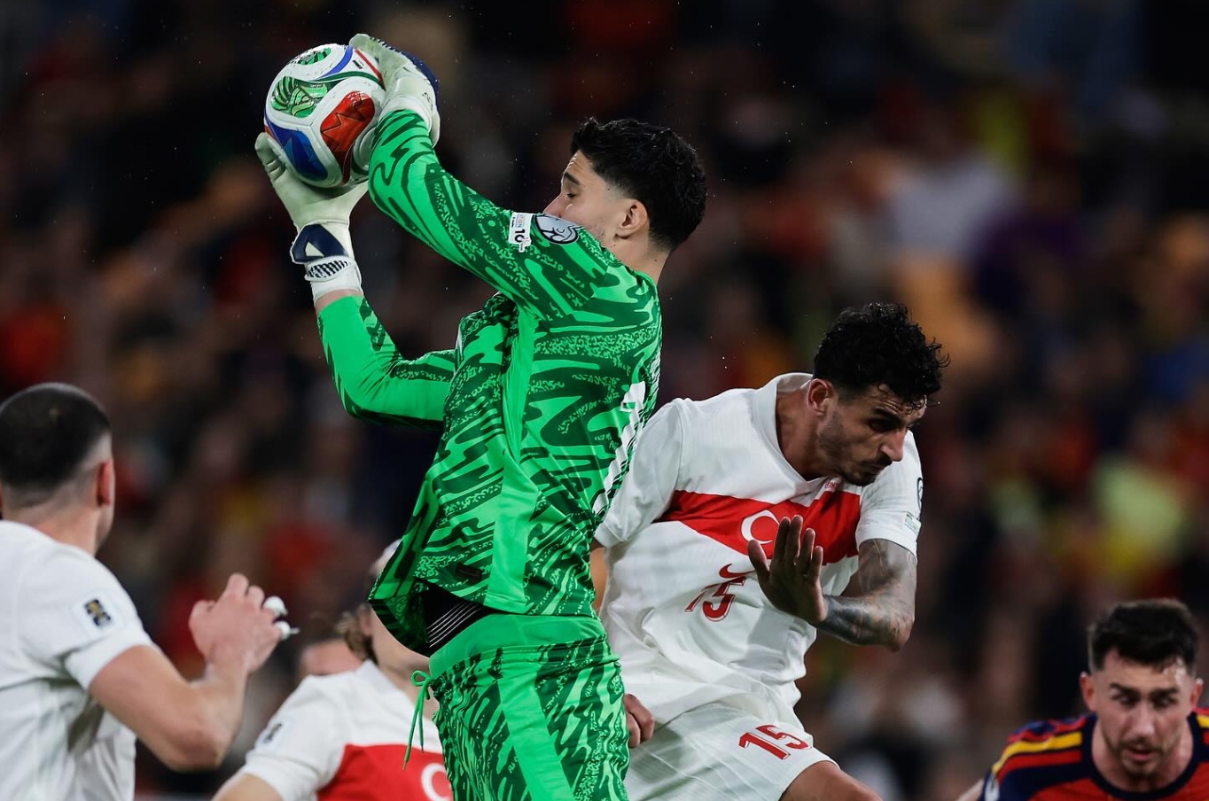 Turki Tahan Imbang Spanyol 2-2 di Sevilla (2025)